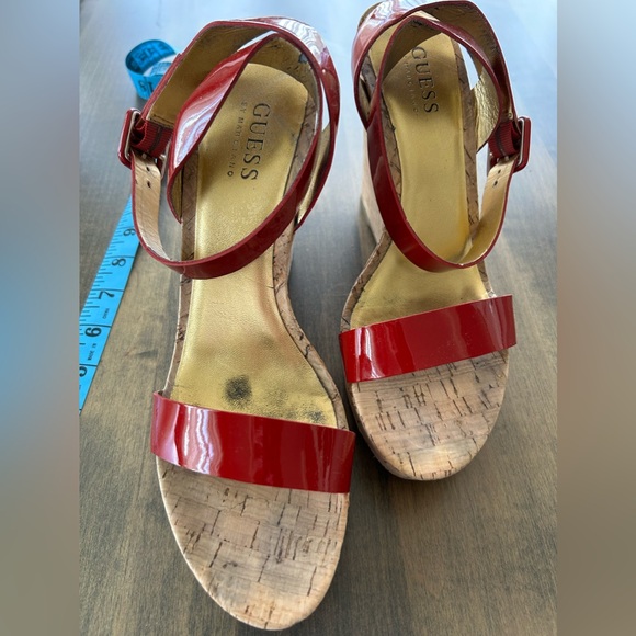 Guess by Marciano Platforms 👠 - Picture 4 of 10